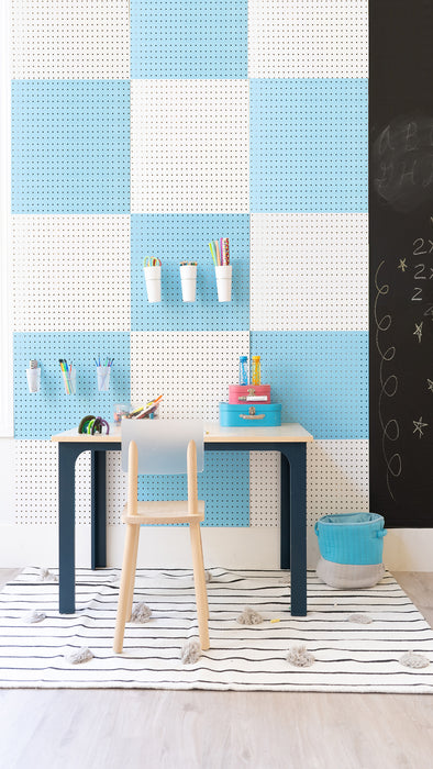 HOW TO SET A PLAY/STUDY AREA FOR YOUR KIDS WITH A CRAFT TABLE